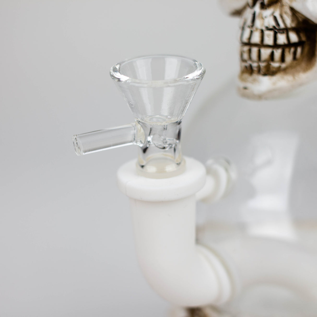 7.5" Resin Skull Ball Water pipe Resin · Silicone · Plastic Bong JJ Distribution