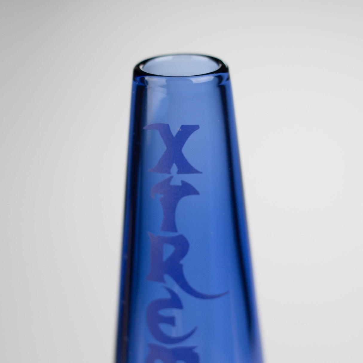 Xtreme | 7.5" Glass 2-in-1 bubbler [DCK011]