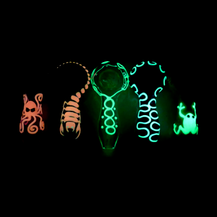 Scorpion Glow In The Dark Glass Smoking Spoon Hand Pipe