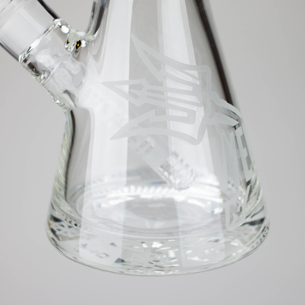 WENEED | 15" Trident Glass beaker