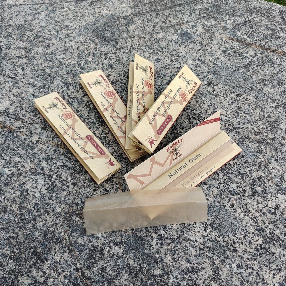 Hornet | King Size Rolling Paper - 50 packs King Size Super Supplys Inc