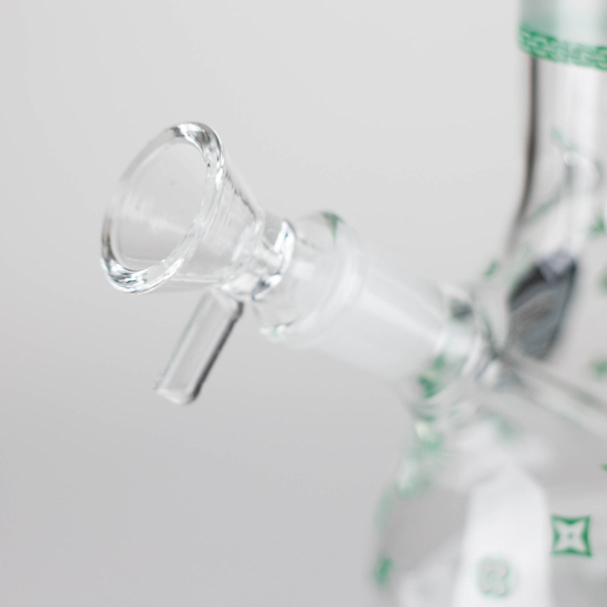 8.5" Gorilla Designs Glow In The Dark beaker bong In the Box [PIP301] Glass Bong NIBO Distribution