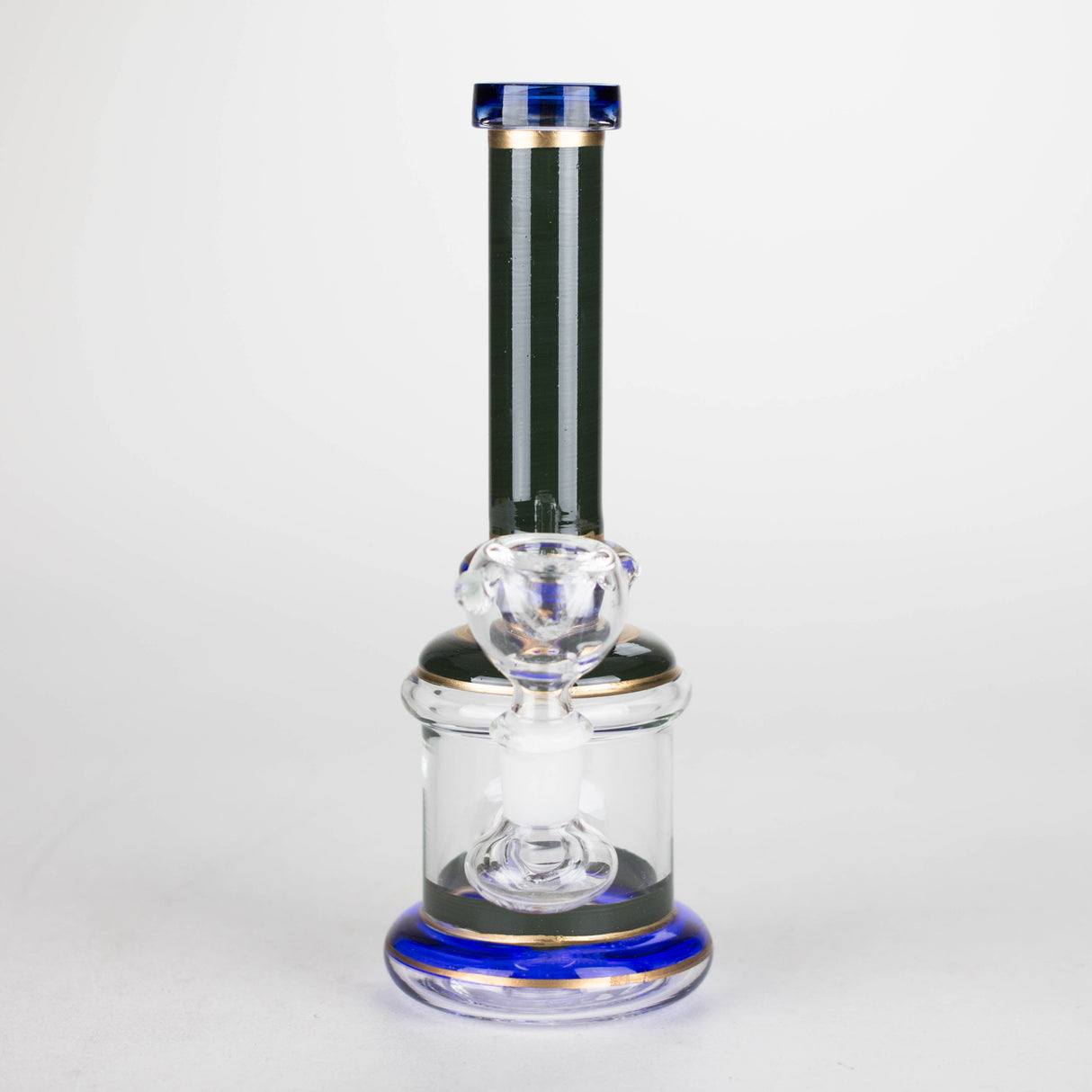 7.5" glass bong with diffuser Glass Bong Bongzie Smokes