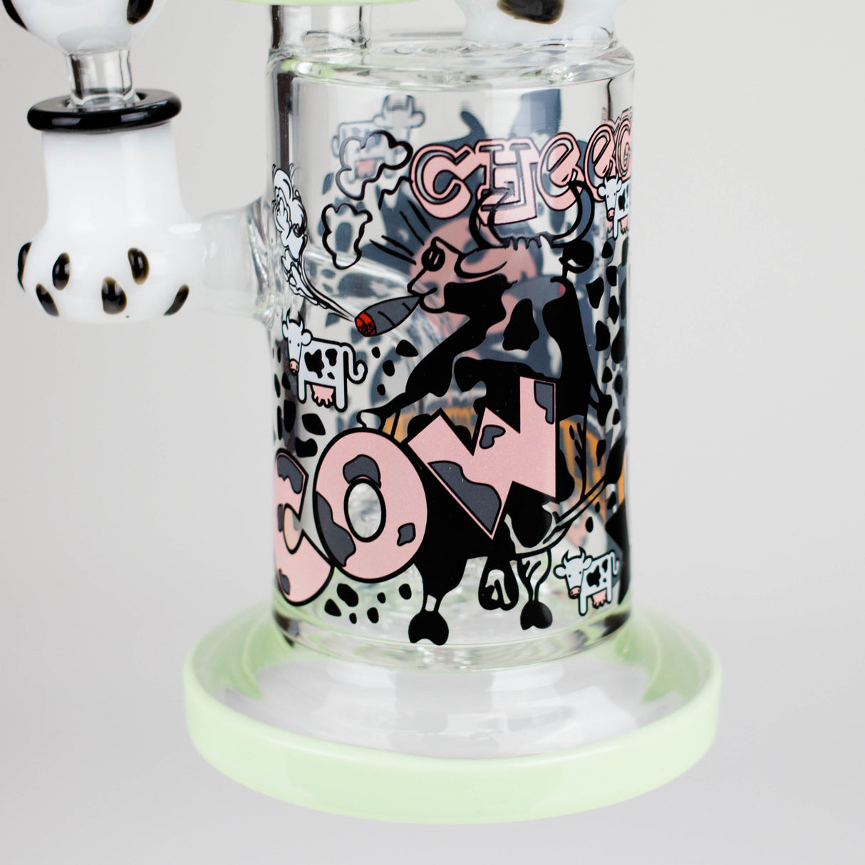 Cheech | 11" The Cow Bong - CHE 333 Glass Bong Smoking Cat Distribution