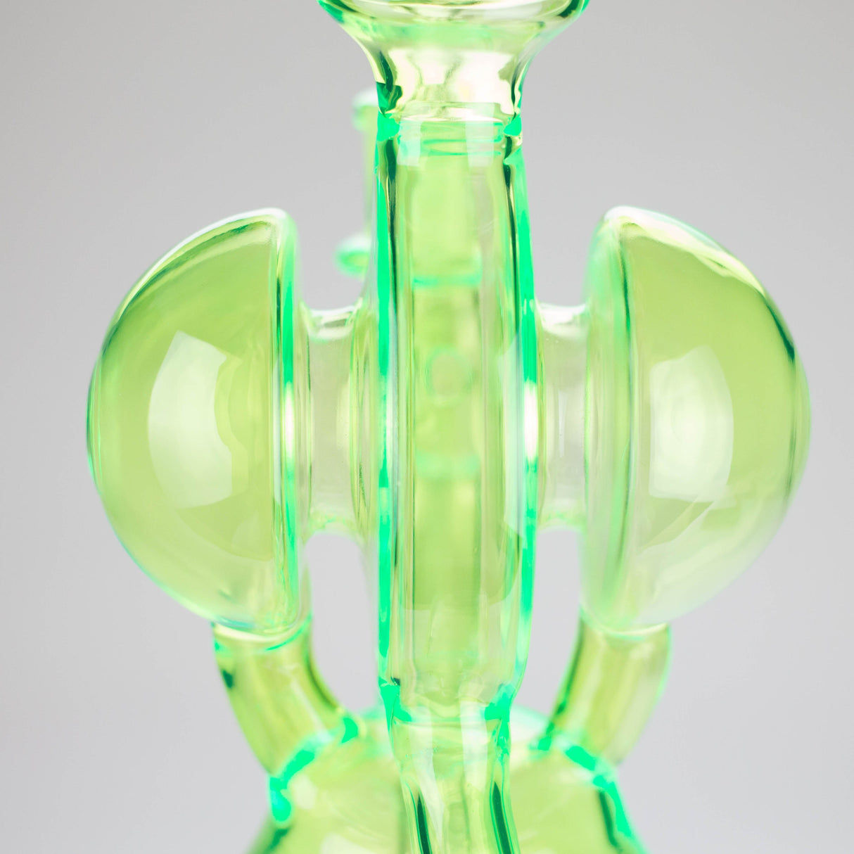 11″ Slim Green Recycler Glass Bong [C8033] Glass Bong Canadian Distributor