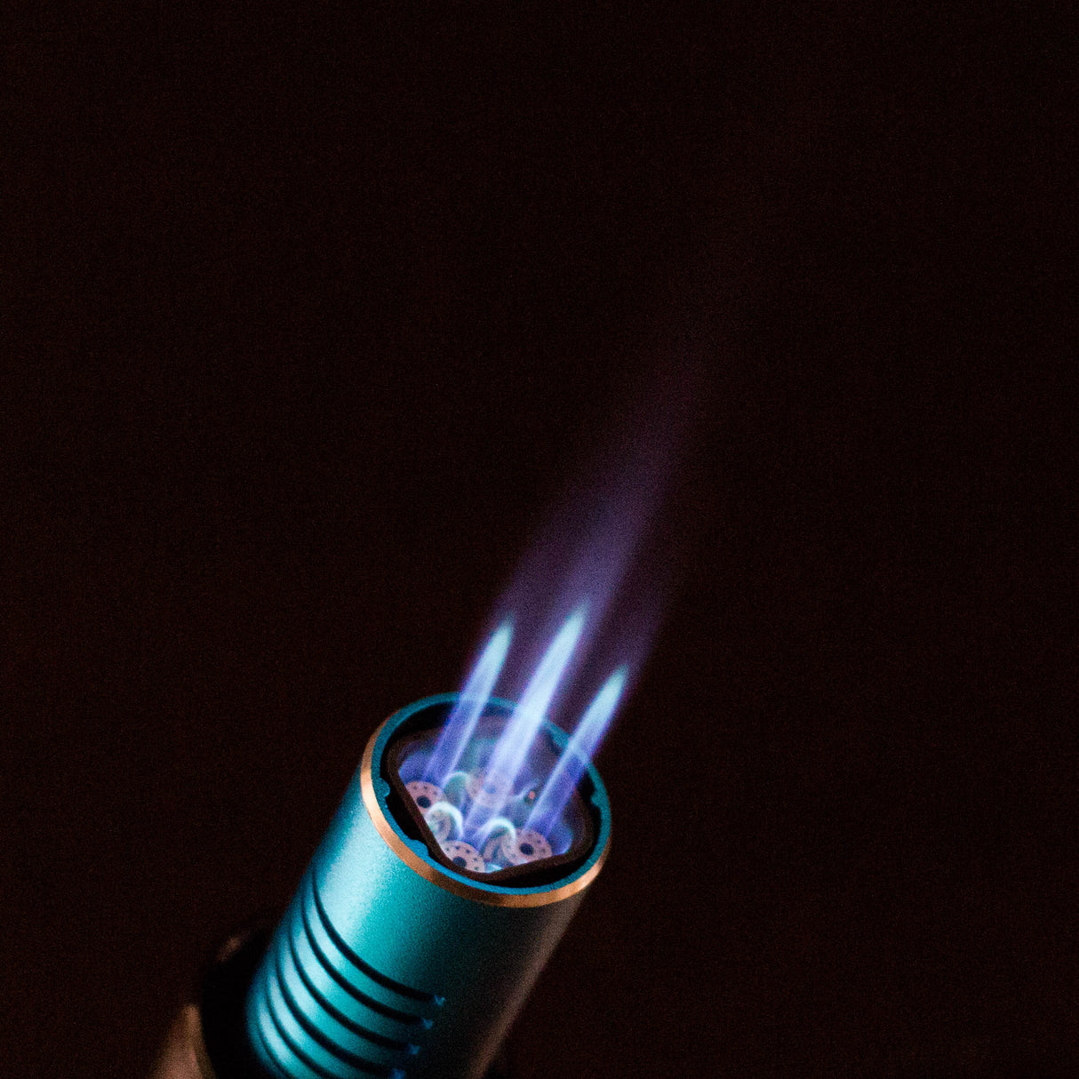 Soul Torches | Multi Color Torch Lighter – 6 Count Display [1804] | 4-Jet Flames Torch Canadian Distributor