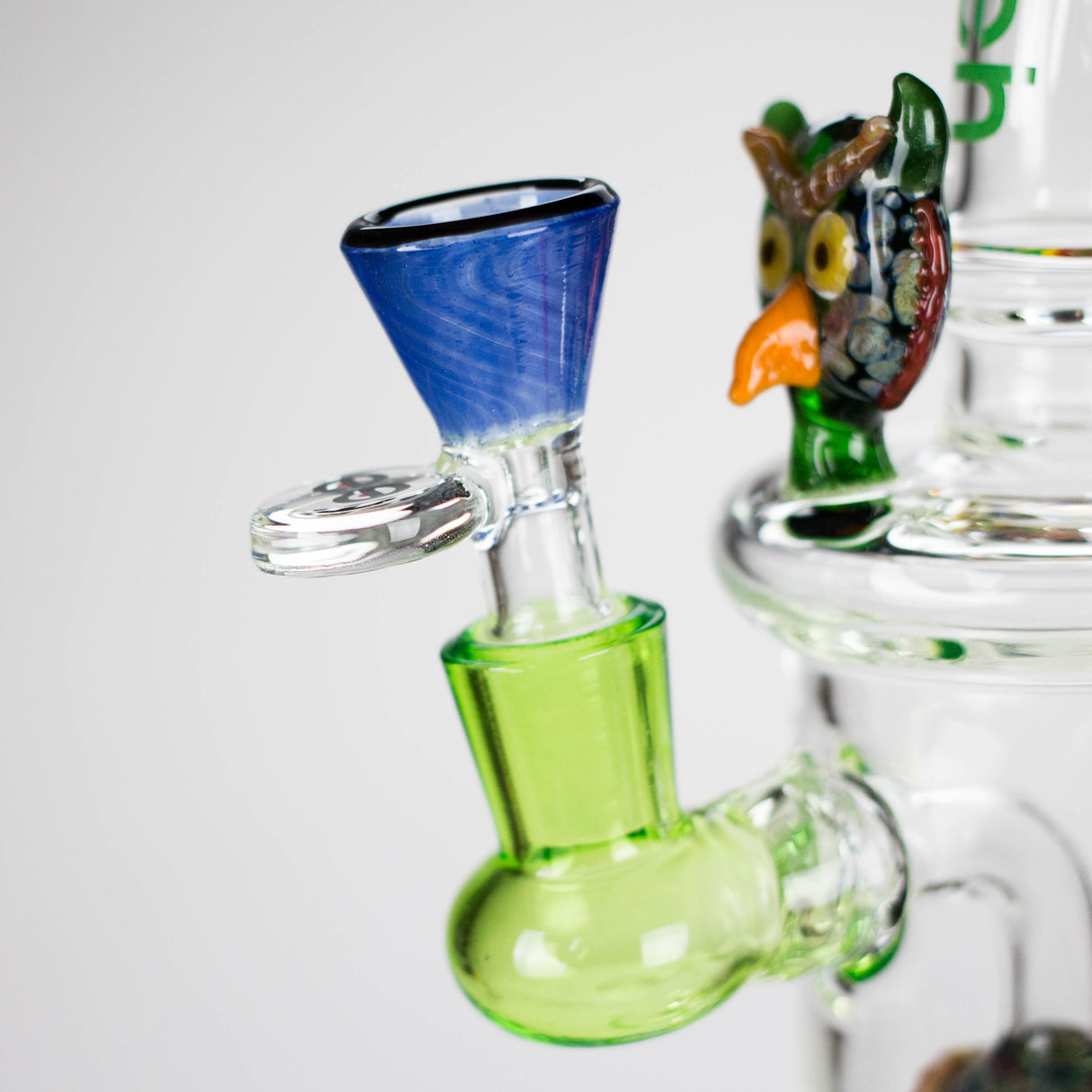 Cheech | 10" Wise Owl Rig-CHE-106 Glass Bong Smoking Cat Distribution