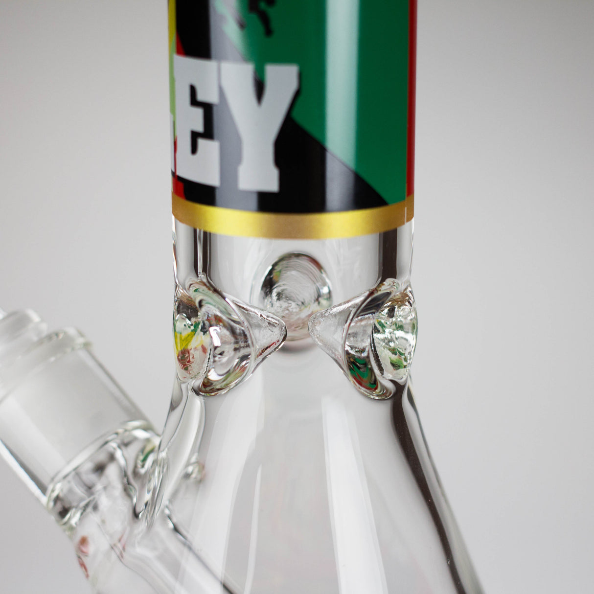 14" BM Design Glass Bong – 7mm Thick with Ice Catcher Glass Bong 777 Smoke