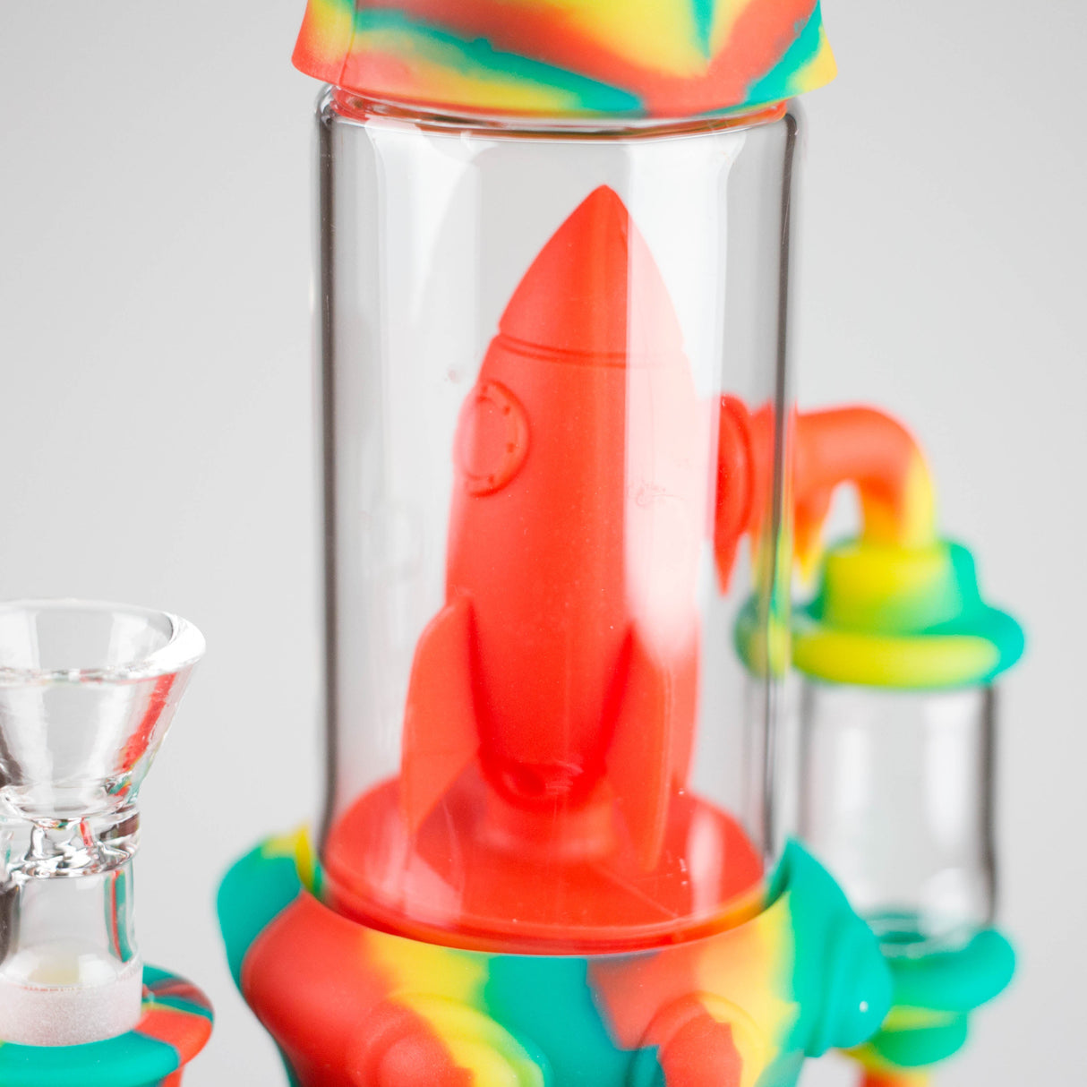9" Spaceship Water Bong-Assorted Resin · Silicone · Plastic Bong JJ Distribution