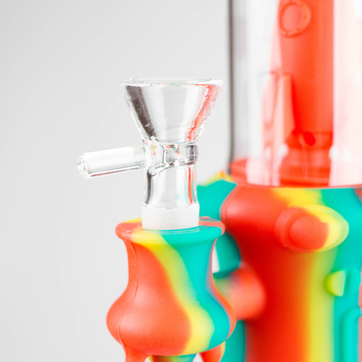 9" Spaceship Water Bong-Assorted Resin · Silicone · Plastic Bong JJ Distribution