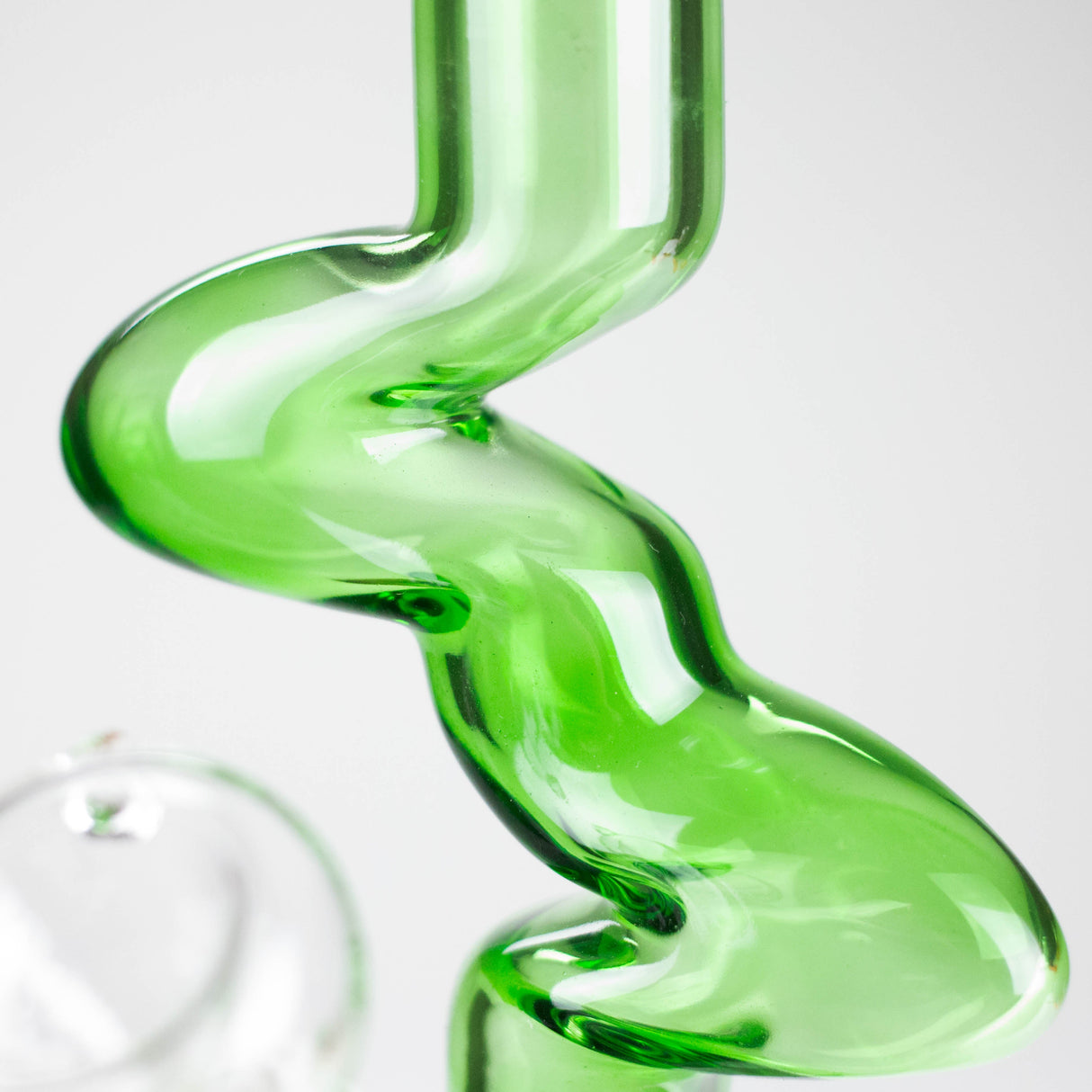 8" Zigzag Glass Bong – Assorted Colors Glass Bong RMG WHOLESALE