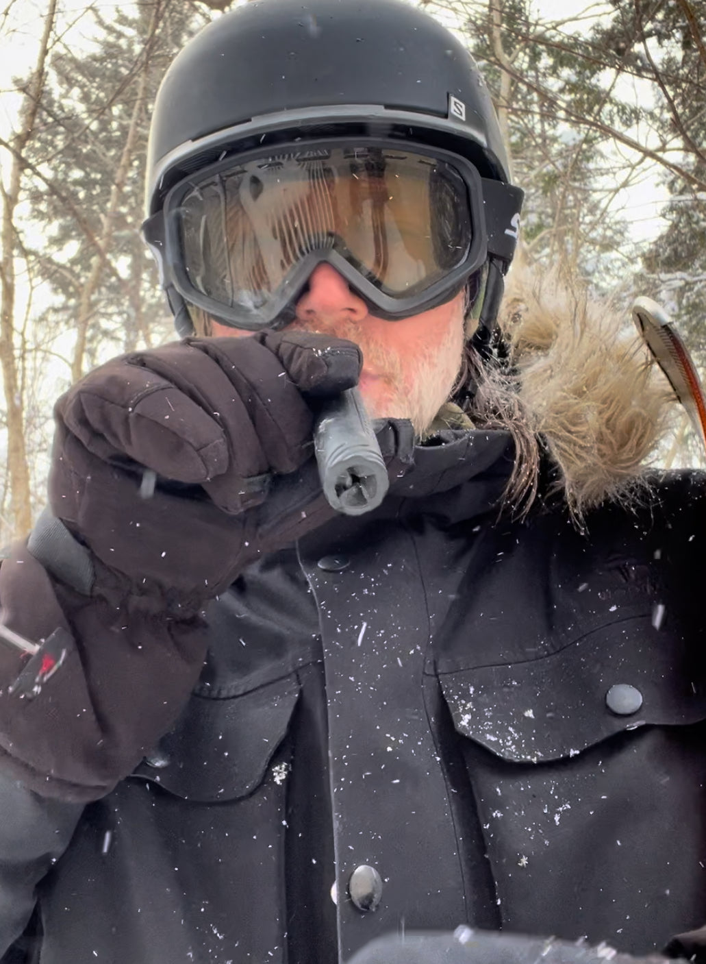 jbong™ | 3-Piece Hand / Pre-Roll Accessory - Box of 6 Blunt jbong™ World Distributors