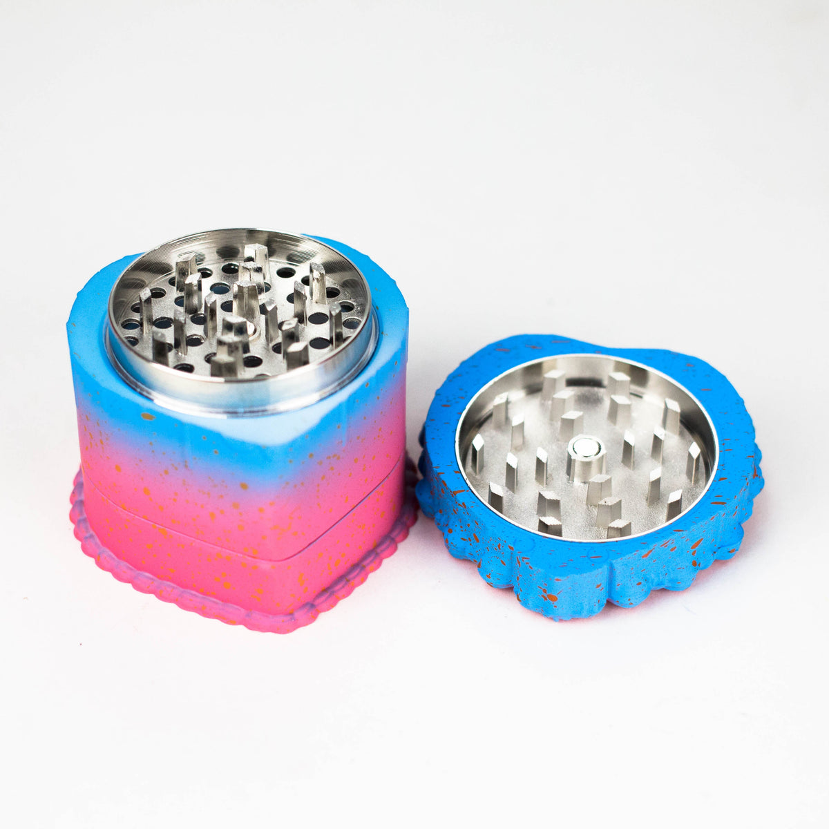 2.5" Heart Shaped Cake Metal Grinder 4 Layers - Box of 6 Display Pack 777 Smoke