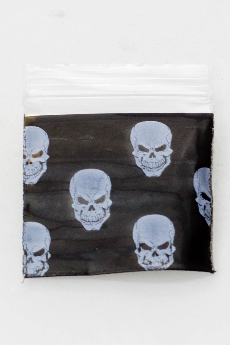 125125 bag 1000 sheets Zip Bag ONE White Skull