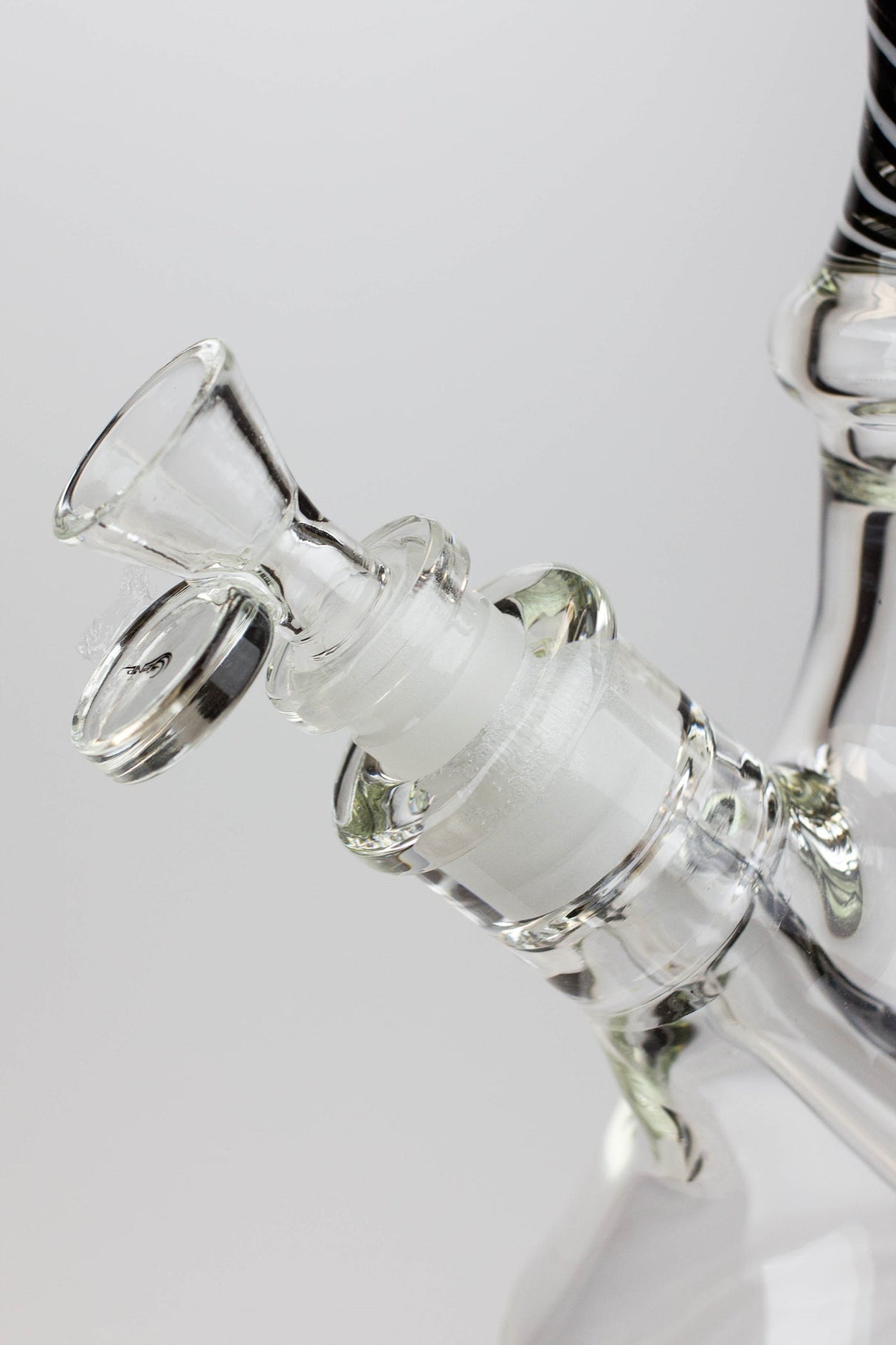 17.5" Genie 9 mm curved tube beaker water bong- - One Wholesale