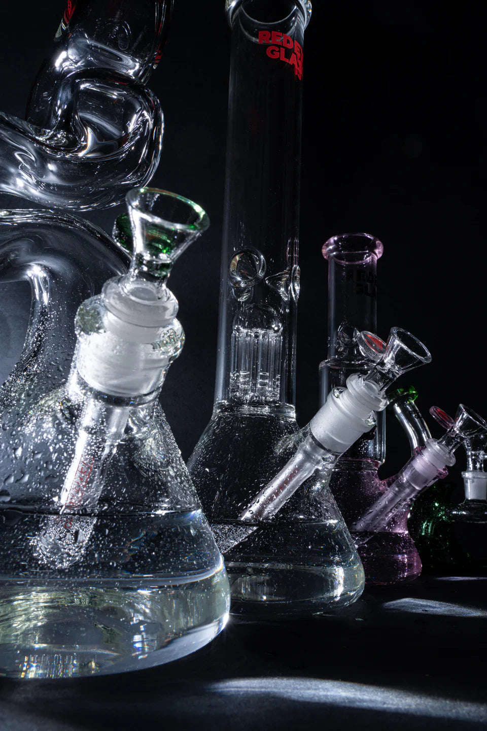 Red Eye Glass® | 16" 7mm Thick Loop-D-Loop Water Pipe [REG184] Glass Bong Smoking Cat Distribution