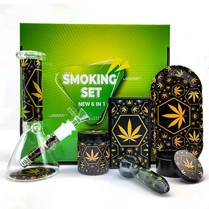 Licensed 6-in-1 Smoking Gift Set