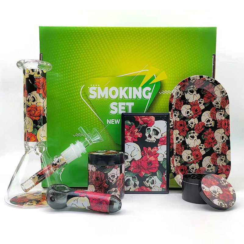 Licensed 6-in-1 Smoking Gift Set